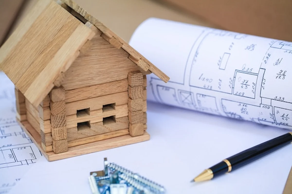 Budowa domu na plany z pracownikiem - projekt budowlany